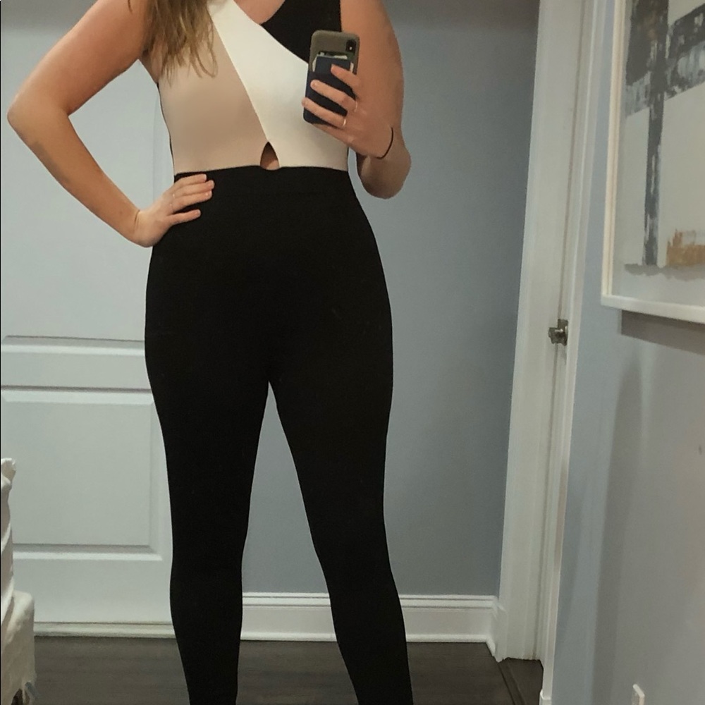 Color Block Jumpsuit - Picture 2 of 2